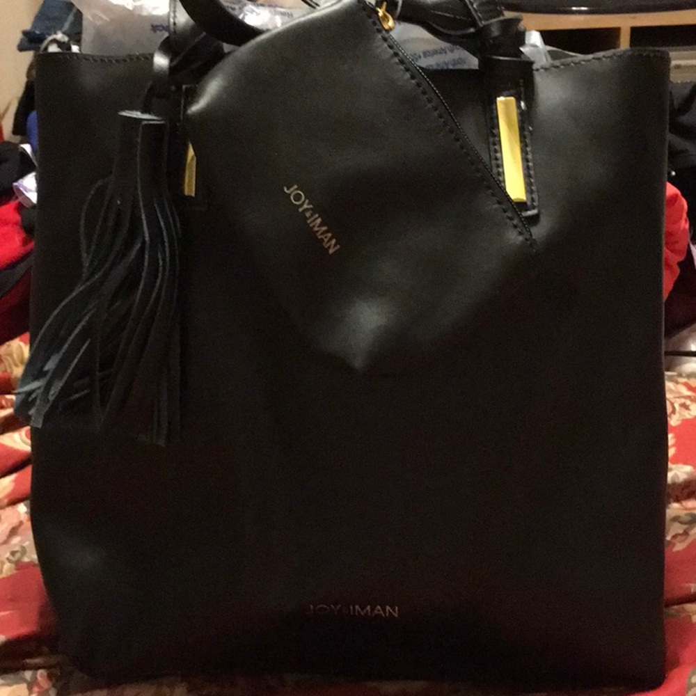 NWT,JOY&IMAN BLACK SAFANO REAL LEATHER,TASSELS,CHAIN PURSE INCLUDED,SNAPS 4 KEYS